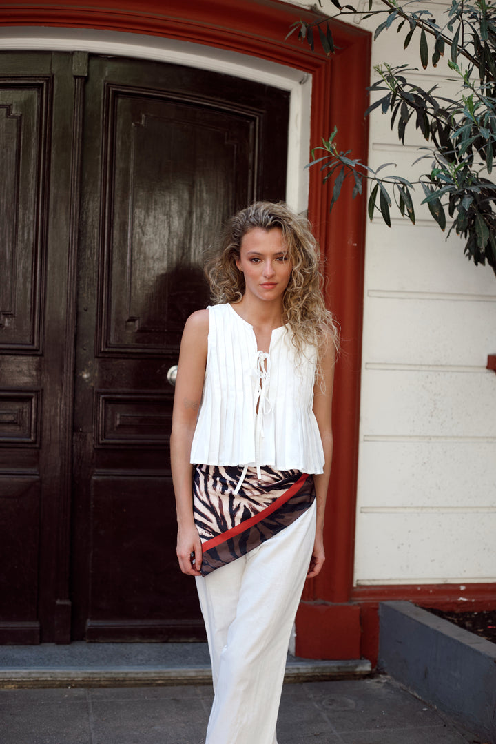 PRE VENTA / Vest Orlo - White