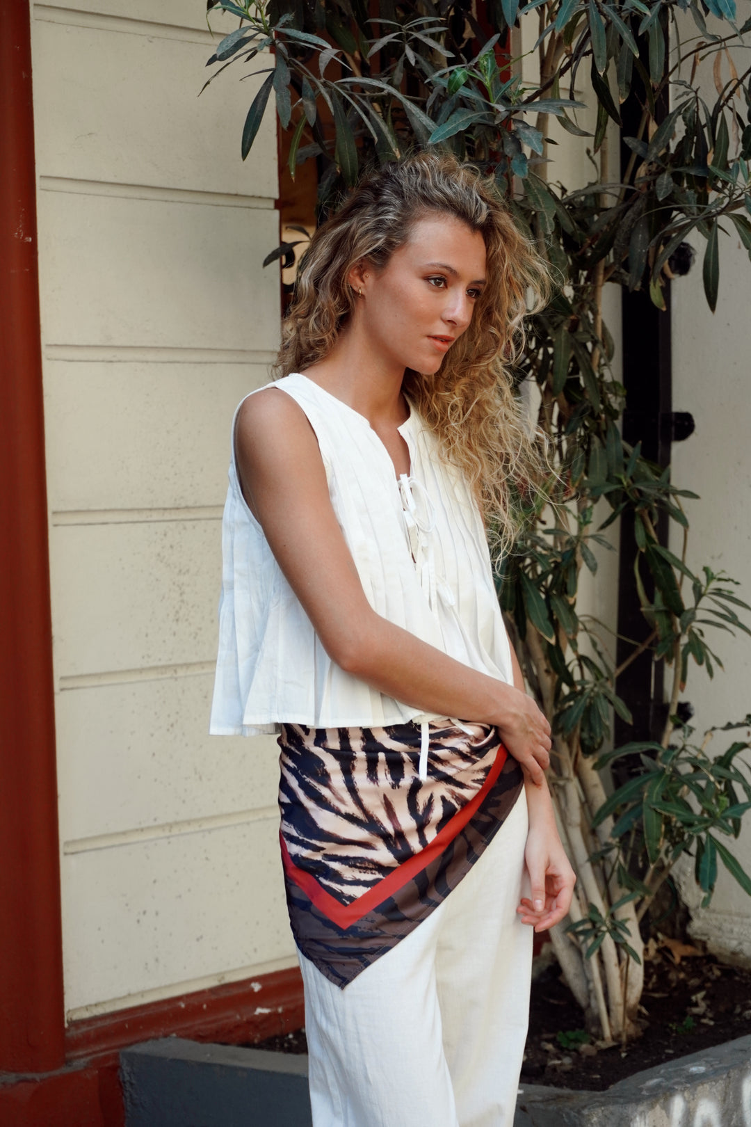 PRE VENTA / Vest Orlo - White