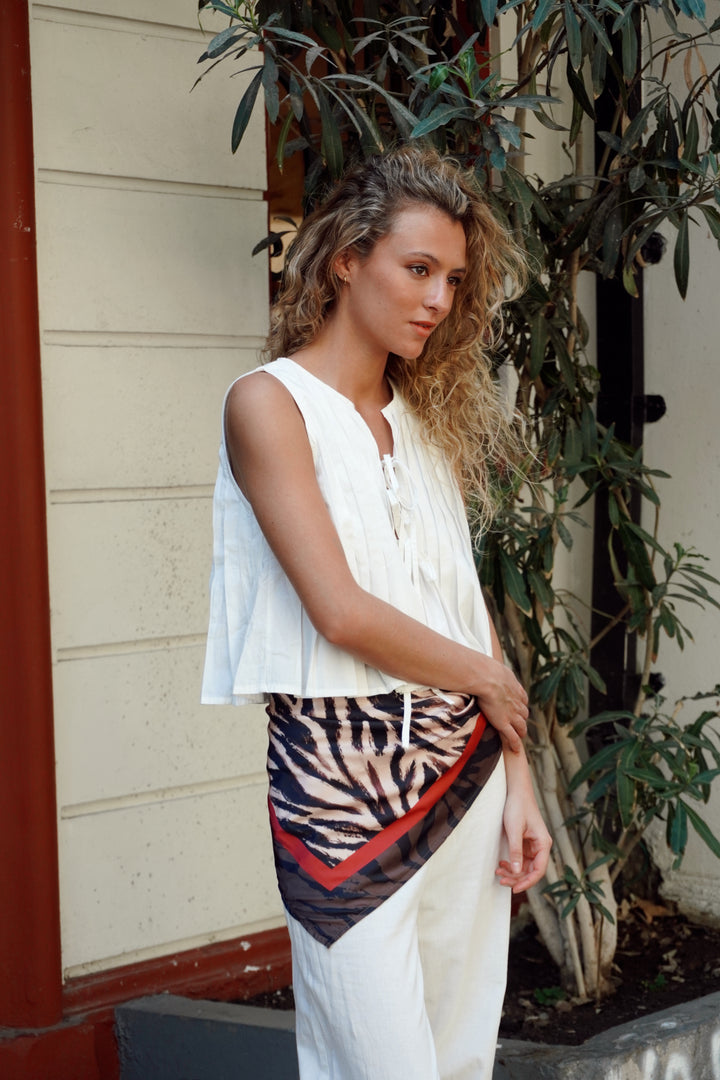 PRE VENTA / Vest Orlo - White